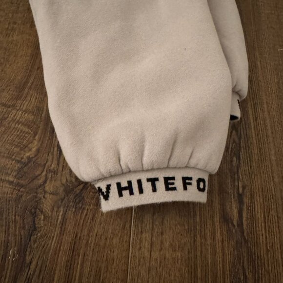 Women's Cream Sweatshirt - Picture 7 of 7